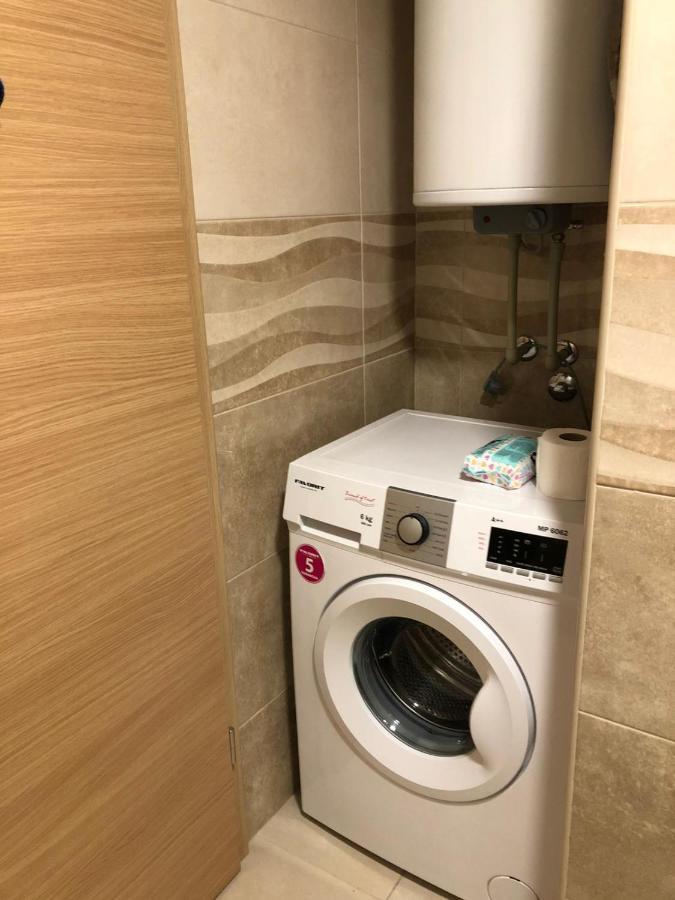Wonderful Studio Apartment In Skopje Center Екстериор снимка