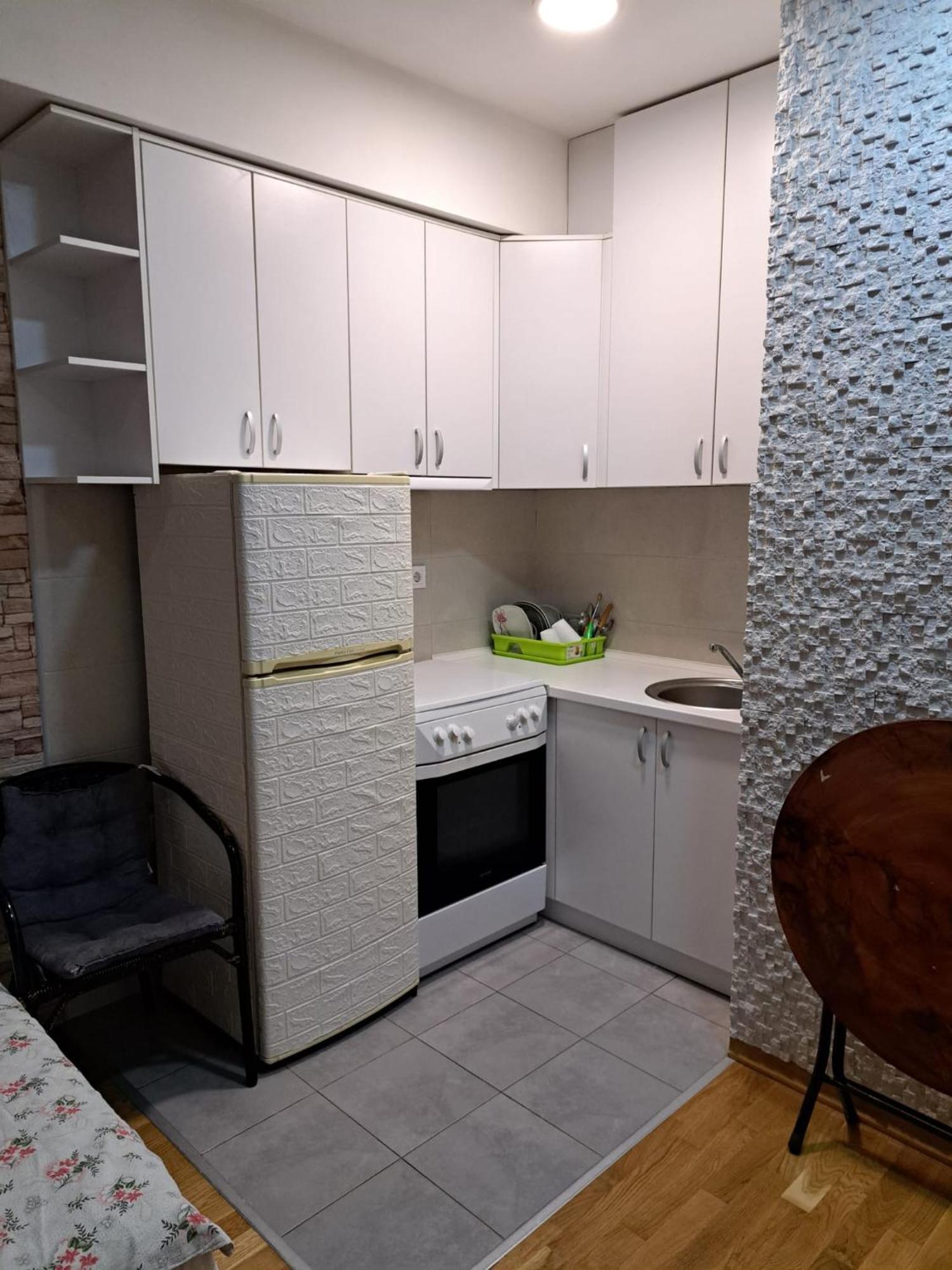 Wonderful Studio Apartment In Skopje Center Екстериор снимка