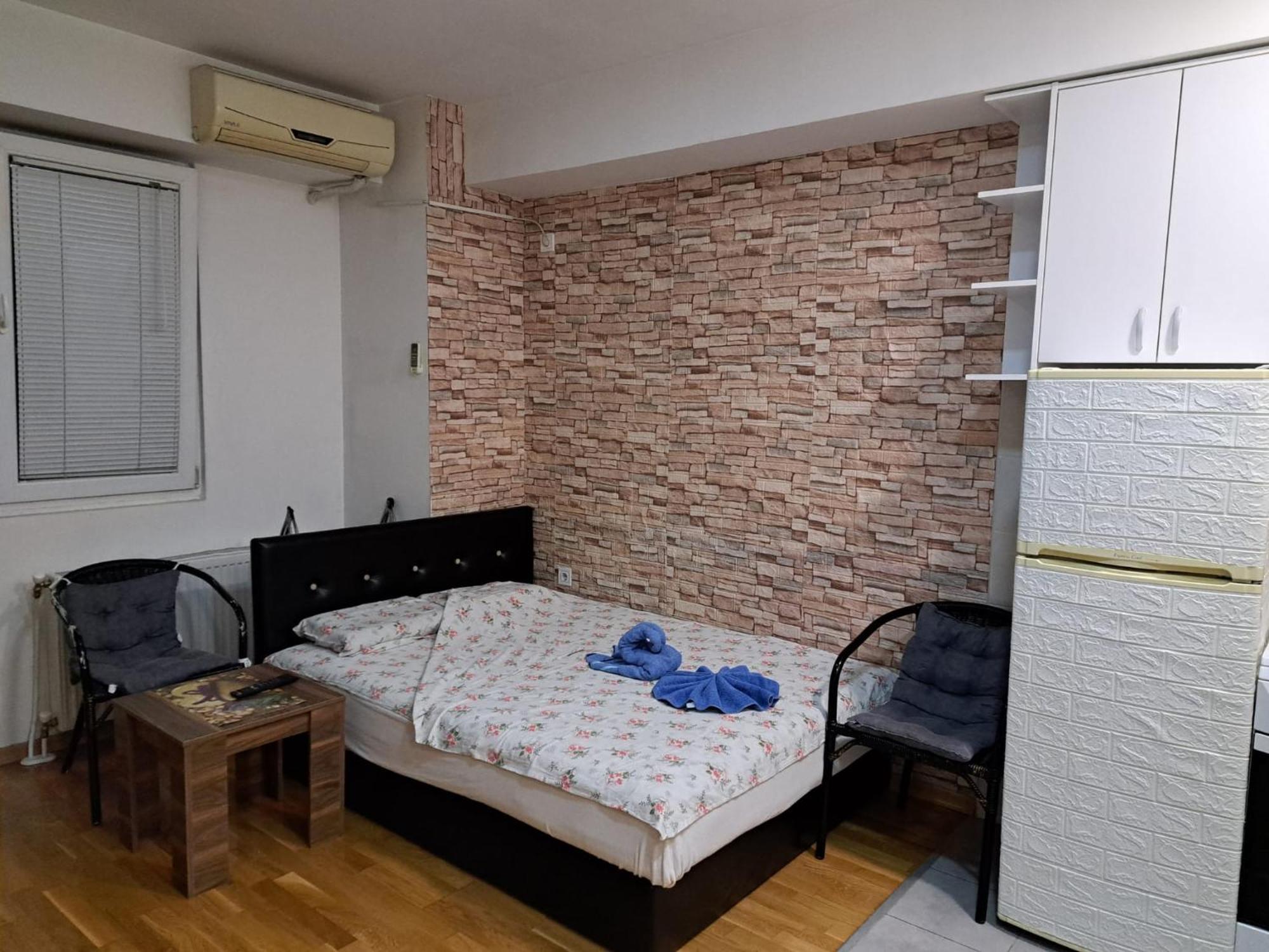 Wonderful Studio Apartment In Skopje Center Екстериор снимка